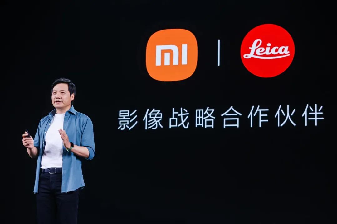 启动影像战略升级，小米12S全系标配徕卡三摄相机售价3999元起