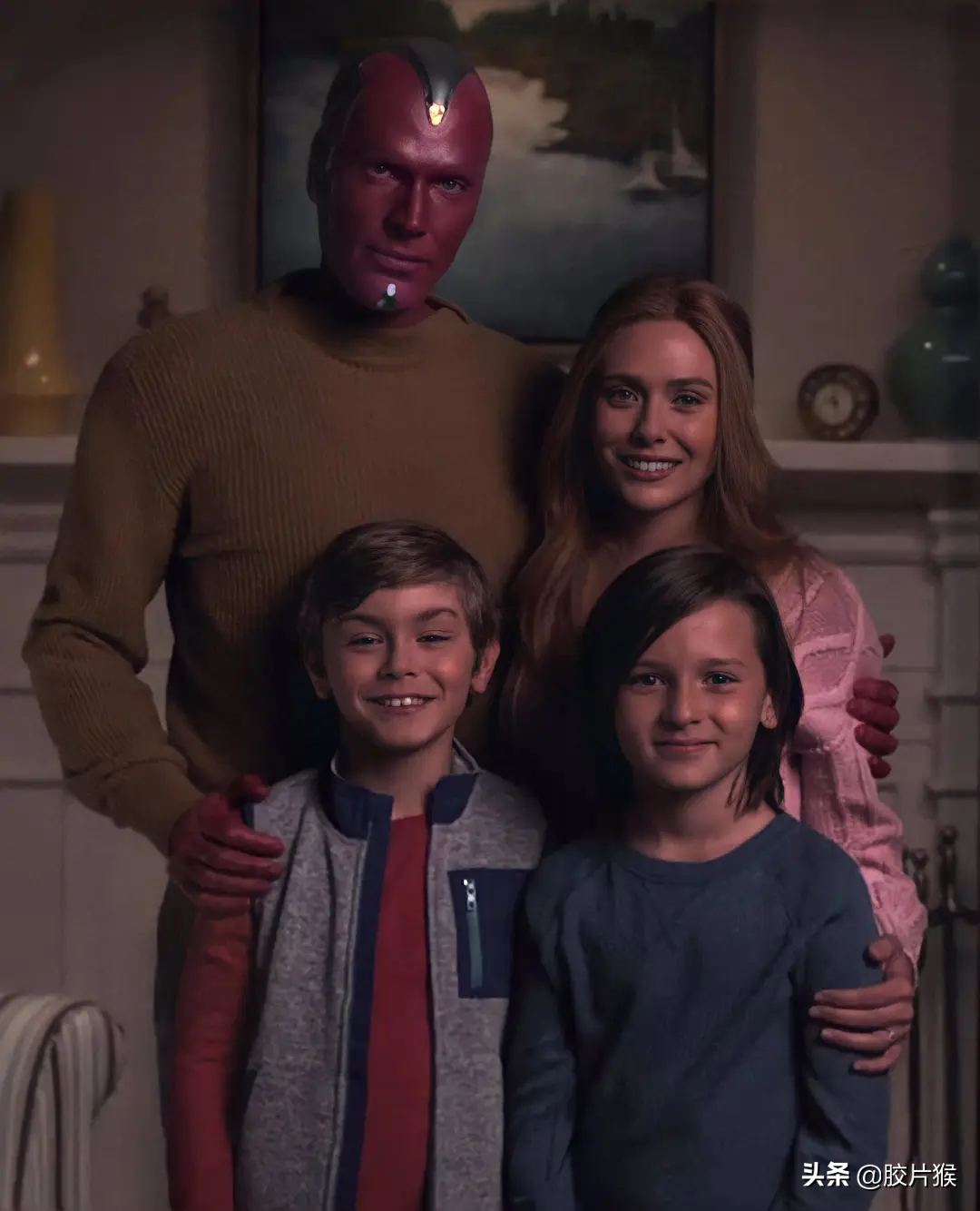 “绯红女巫”伊丽莎白奥尔森的魅力，可不止暴打奇异博士和光照会