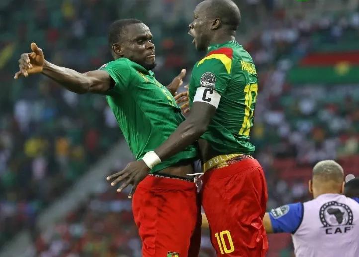 世预赛：喀麦隆VS阿尔及利亚，主场之下喀麦隆需确立优势