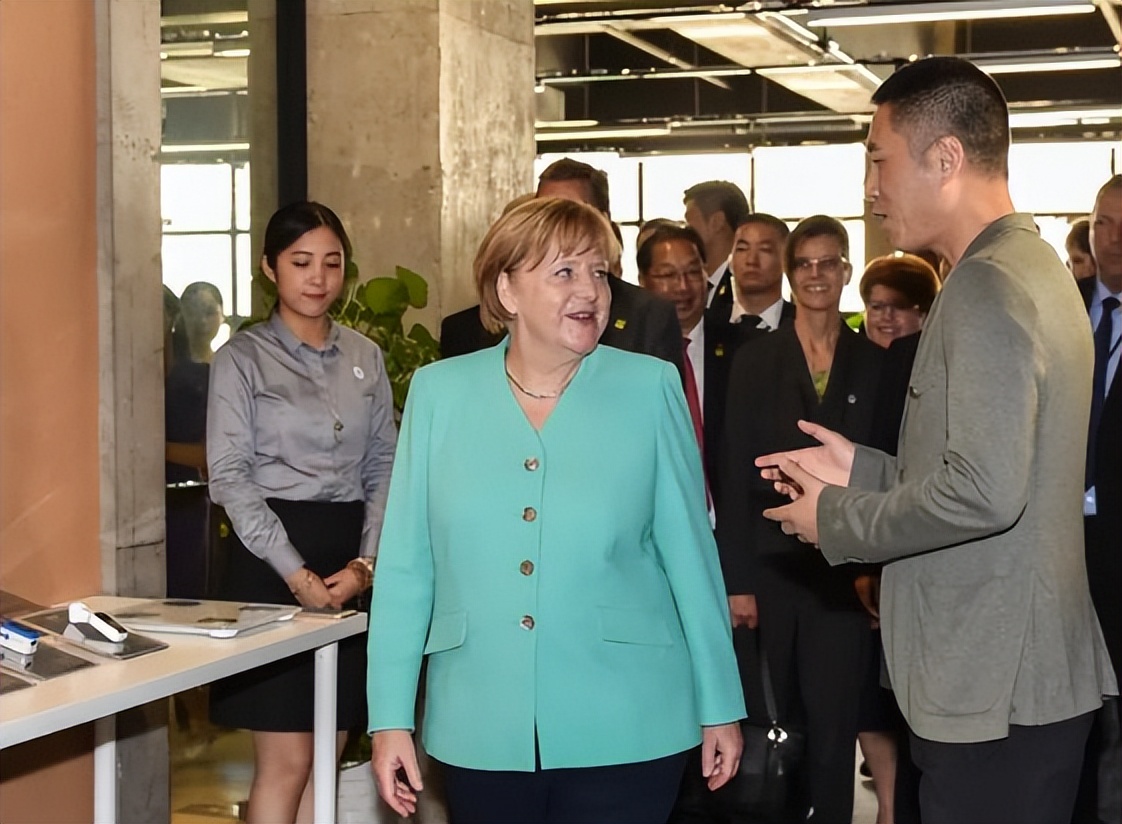 拒绝参加北京奥运会的国家有哪些（2008年北京奥运，默克尔拒绝参加开幕式，为何不久后又亲密访华？）