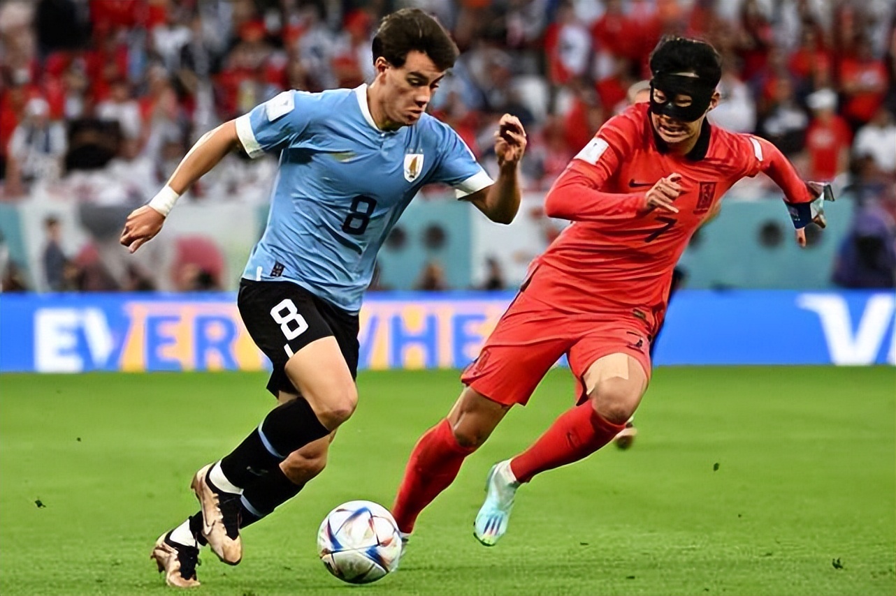 乌拉圭晋级2022世界杯(两届冠军被逼平，乌拉圭创5项尴尬纪录！孙兴慜表态，韩国队最弱)