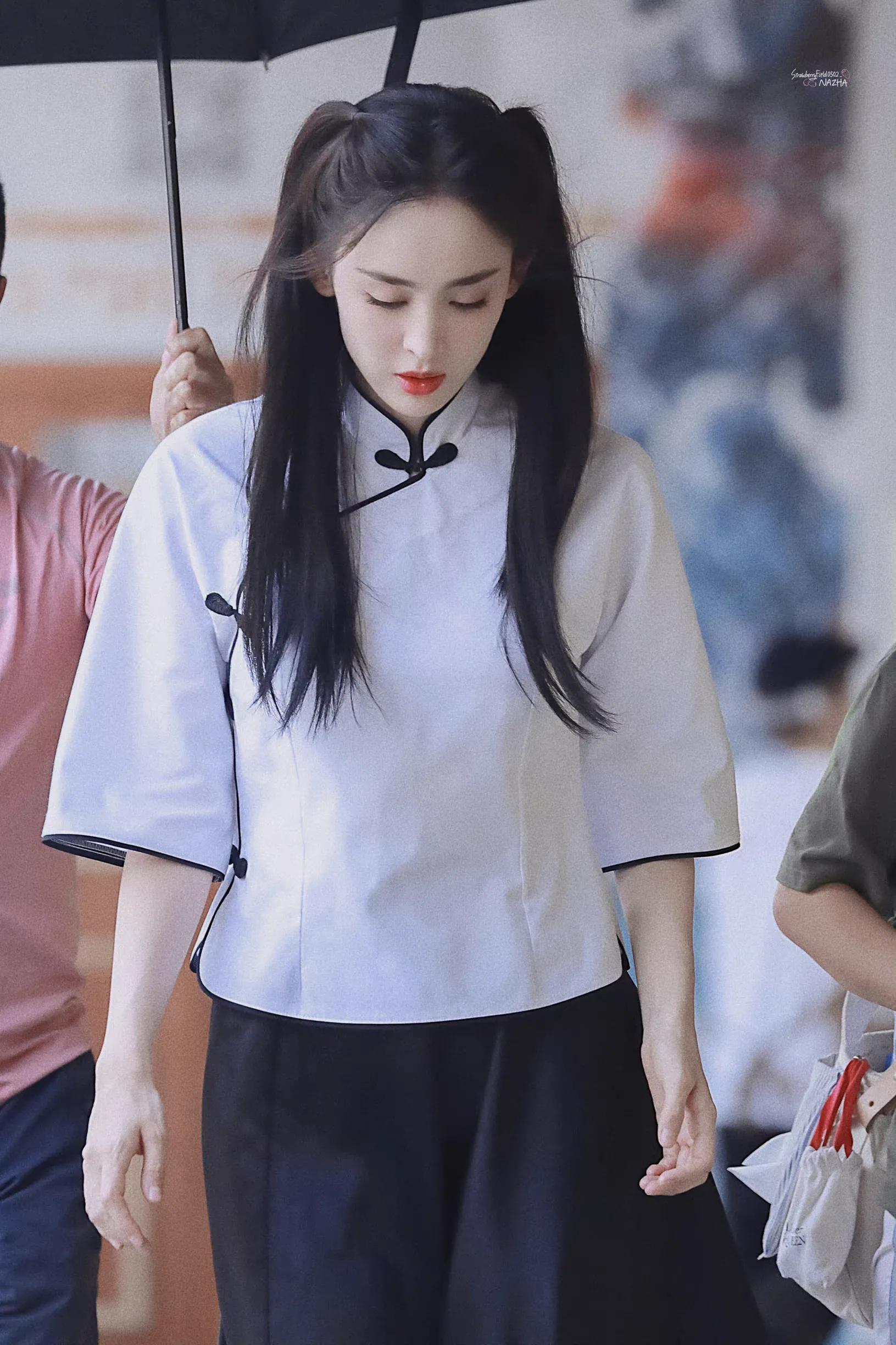 古力娜扎双马尾造型美到心里