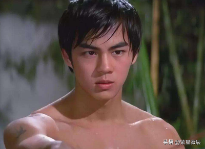 洪剑涛因一道疤,失去饰演贾宝玉的机会,多年后才知:这是件好事