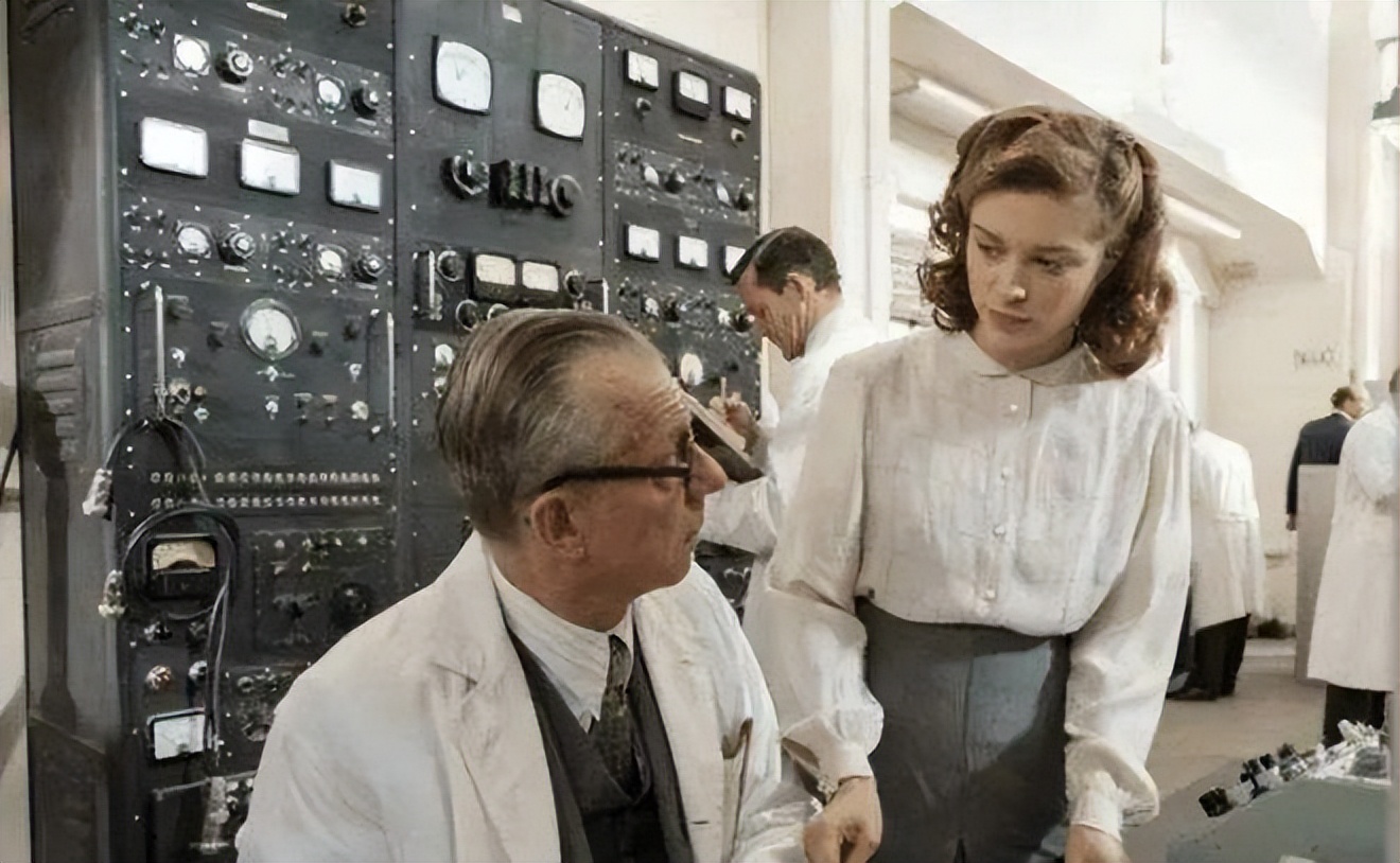 长相酷似普京的弗廖罗夫是谁？曾向苏联高层写过3封信，贡献巨大