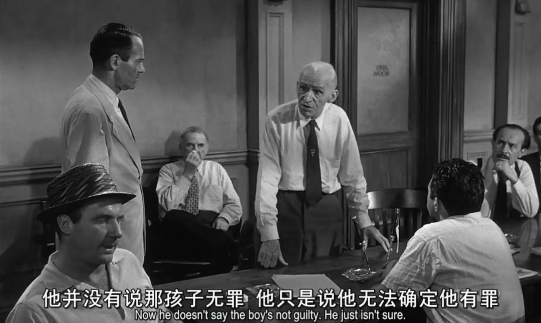 为什么19天拍完的《十二怒汉》，被翻拍了65年依旧超越不了57版？