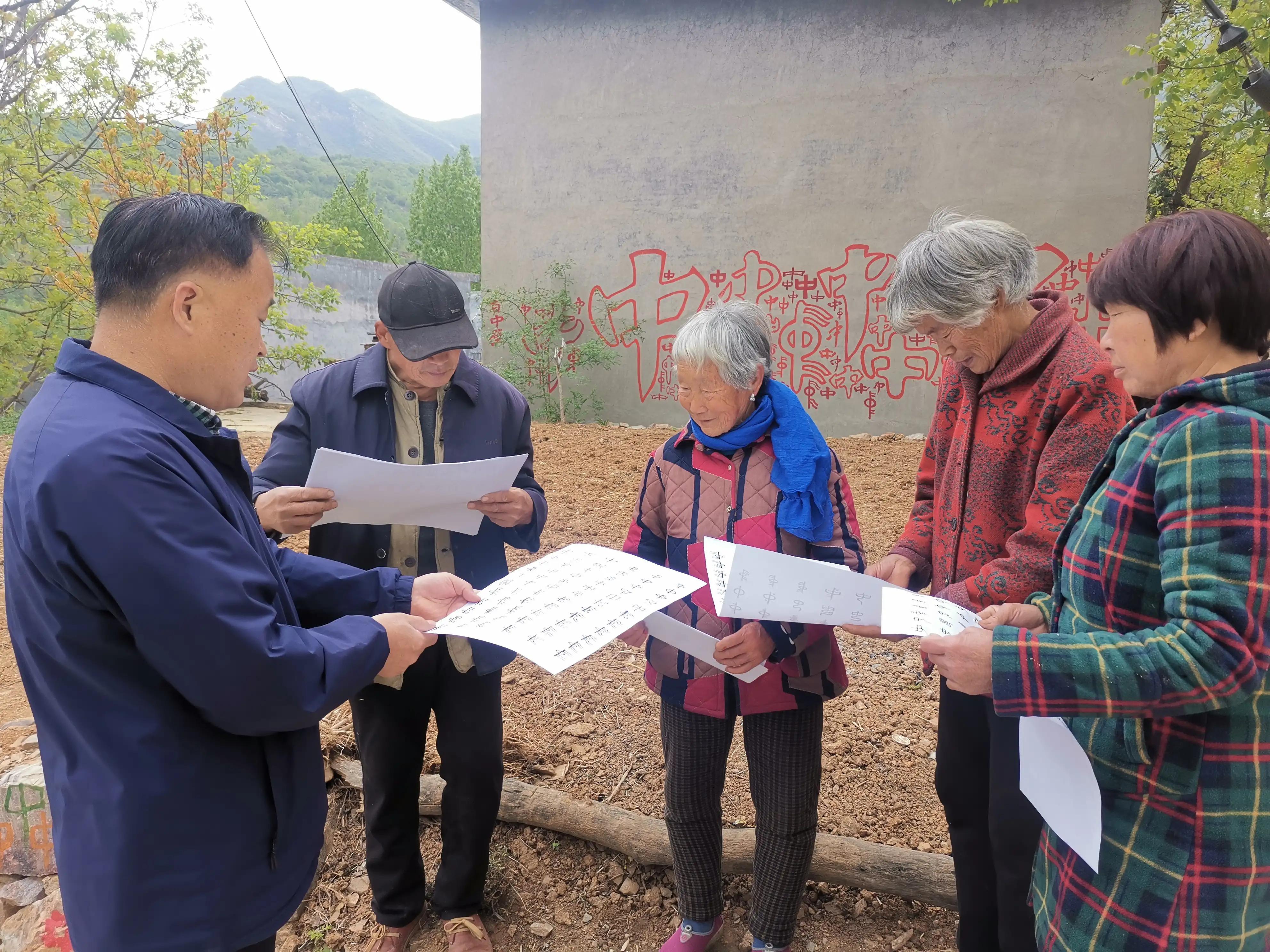 “中字村”成立志愿服务队，推进乡村中文化建设