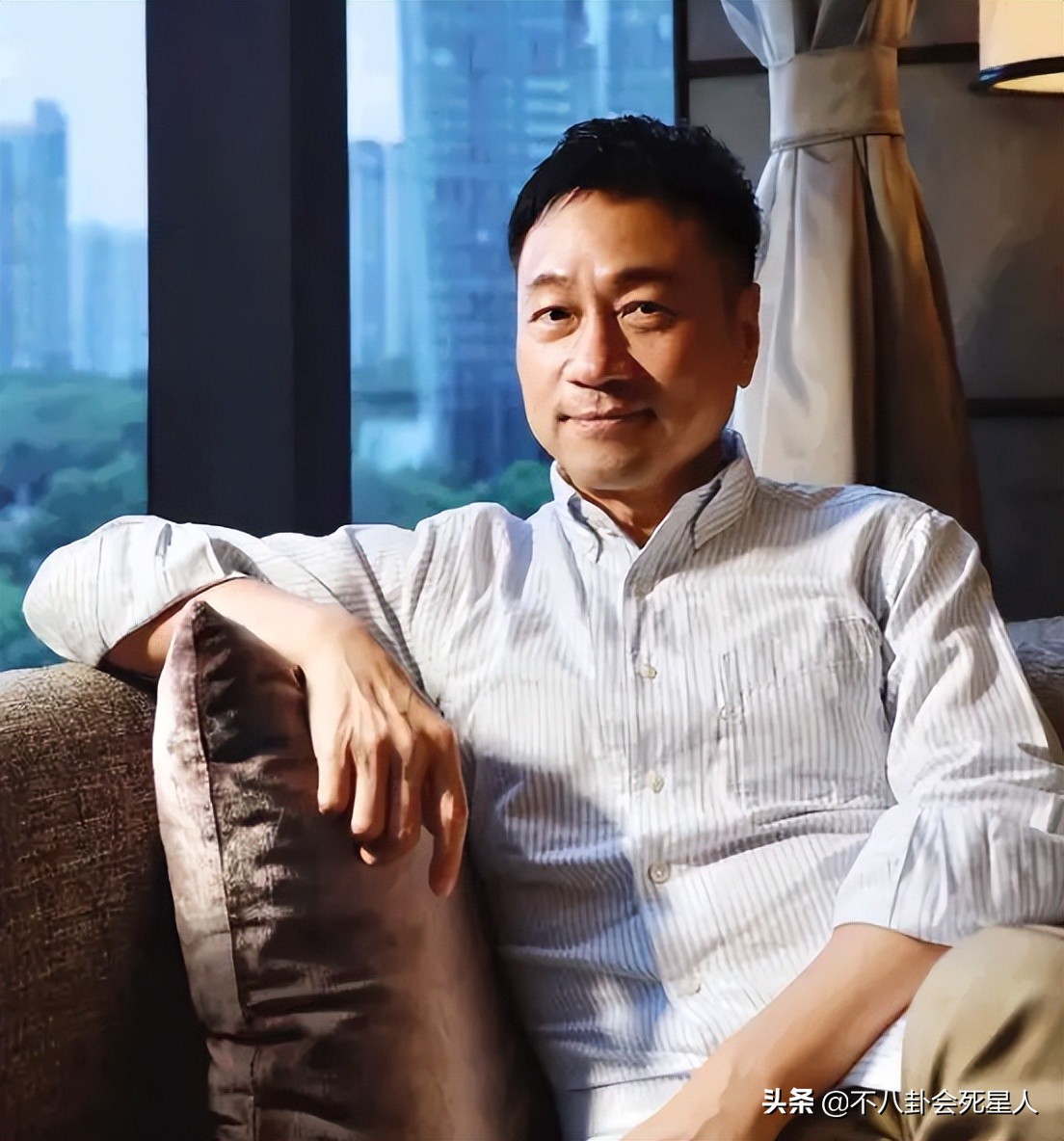 TVB的这些男星太显老，不到30岁就演老头，40岁成“爸爸专业户”