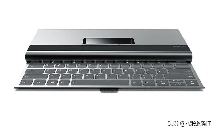 联想推出一款便携式概念笔记本电脑，具有可伸缩键盘和内置投影仪