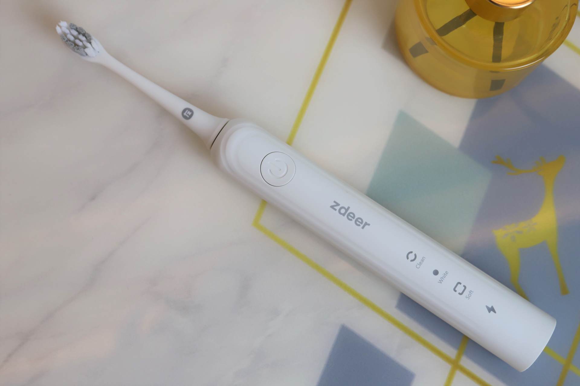 左点电动牙刷使用体验：去掉多余模式，电动牙刷就该这么简单