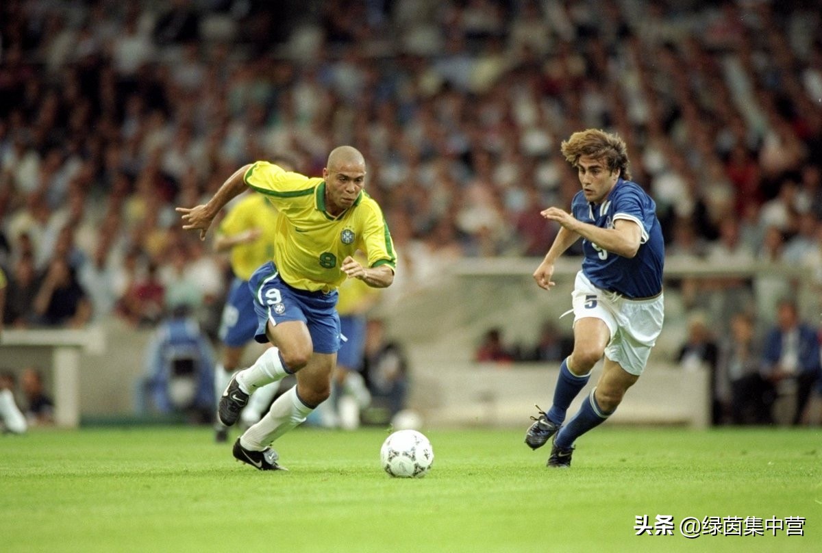 卡纳瓦罗什么水平（实力与颜值兼备！身高不到1米8的卡纳瓦罗，巅峰时期竟如此强悍）