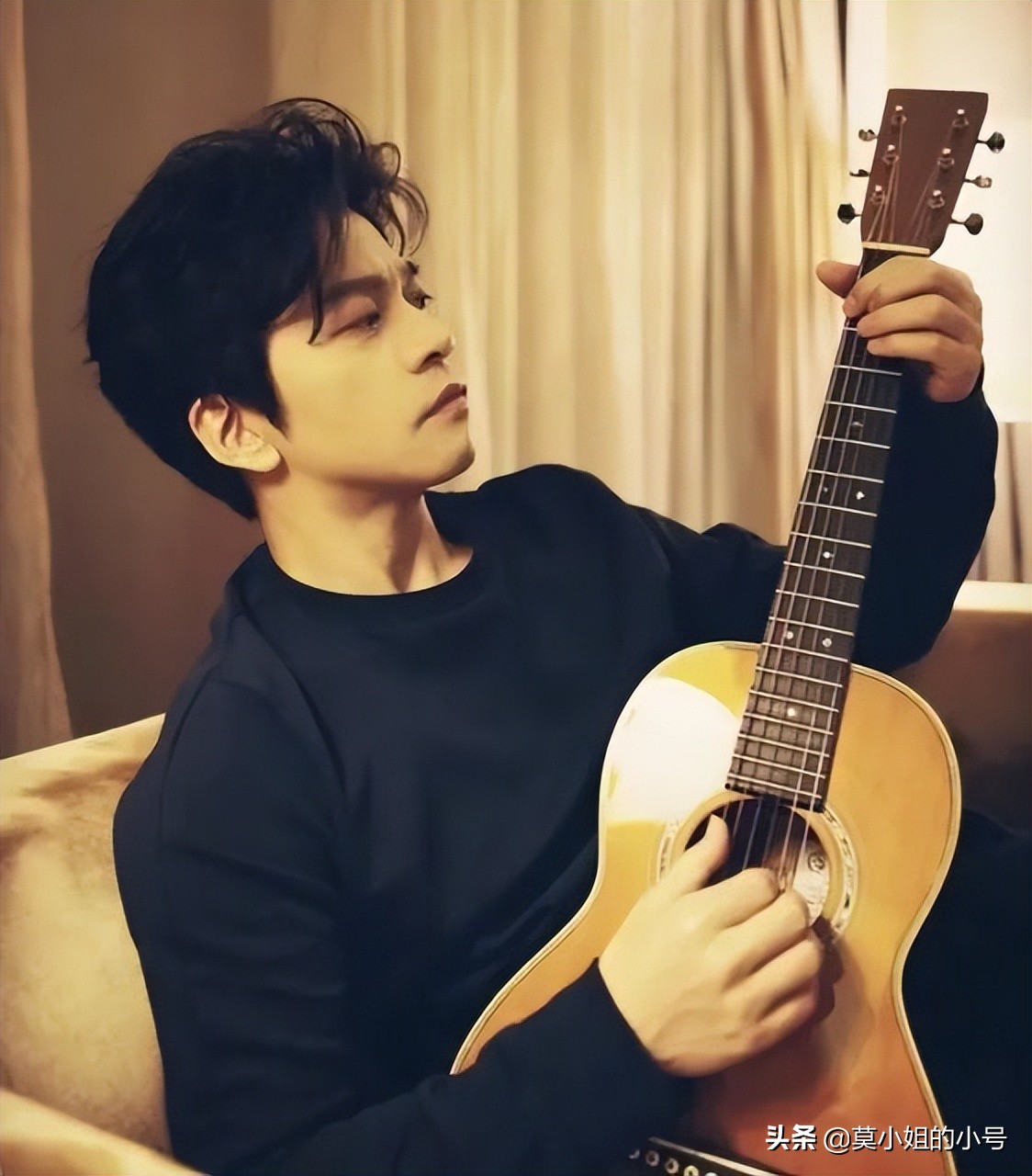 独宠爱妻，不炒绯闻，个个情史干净，这8位男星堪称娱乐圈清流