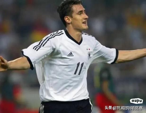 俄罗斯世界杯金靴奖得主（盘点过往五届世界杯，大家觉得谁是最强金靴？谁是最水金靴？）