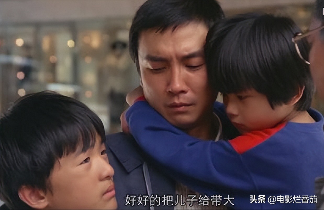 红极一时的童星，纷纷找出路，有的当上CEO，有的沦落街头摆地摊