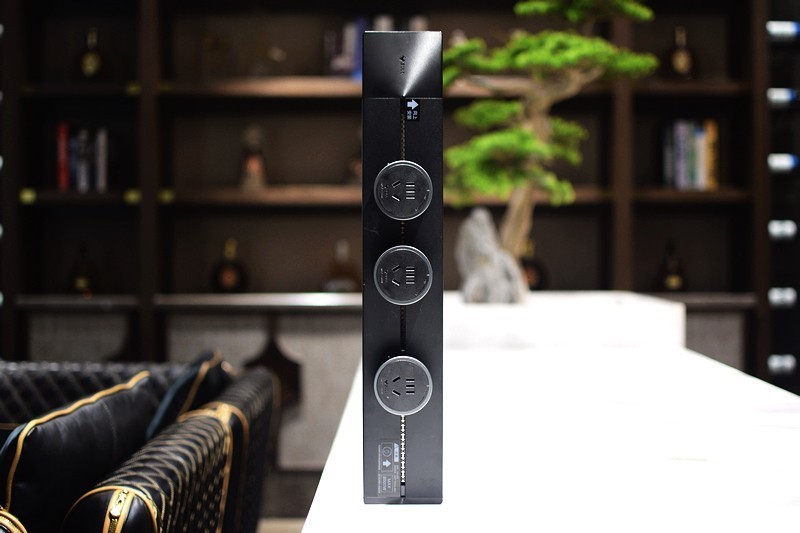 科技力量 公牛壁挂式轨道插座GN-GB1