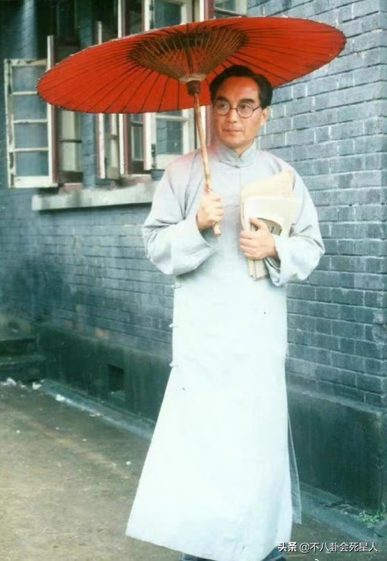姚明什么时候去世的(5月刚过，已有15位明星去世，年纪最大100岁，有人疑为情自杀)