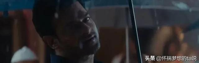 印度电影《萨霍》剧情烧脑到胡扯