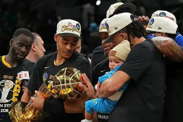 近20年NBA历届总冠军一览，热火、湖人平分秋色，勇士独占鳌头