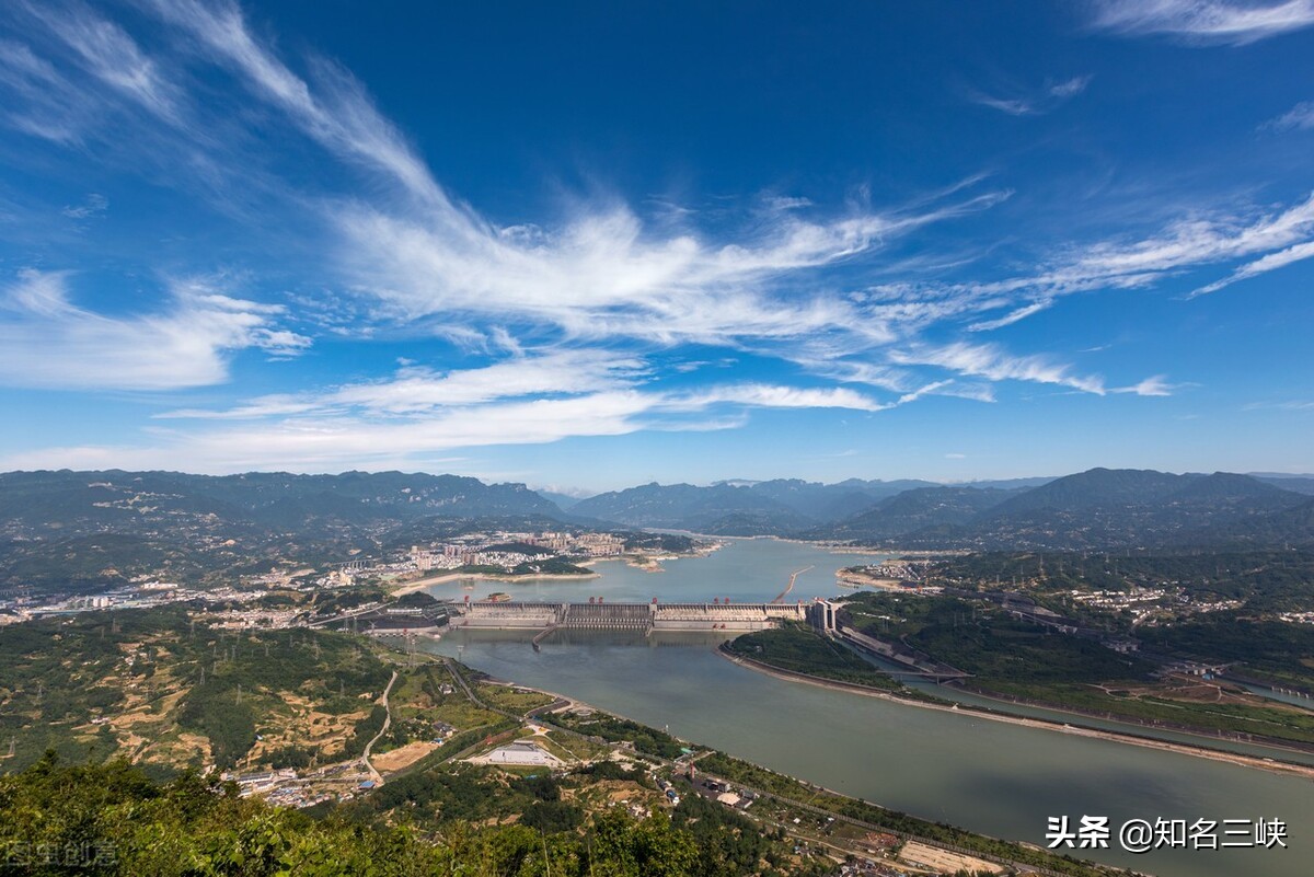 长江三峡：美景、才子、美人与英雄辈出