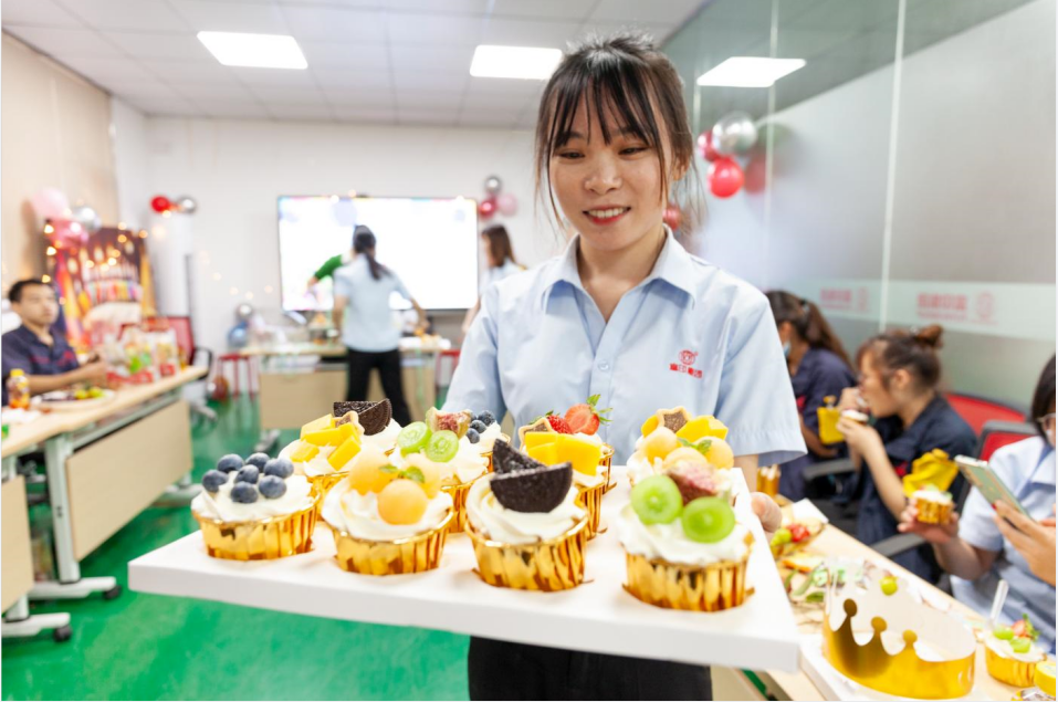 “富印幸福家，濃情生日趴”——富印集團(tuán)舉行員工集體生日會