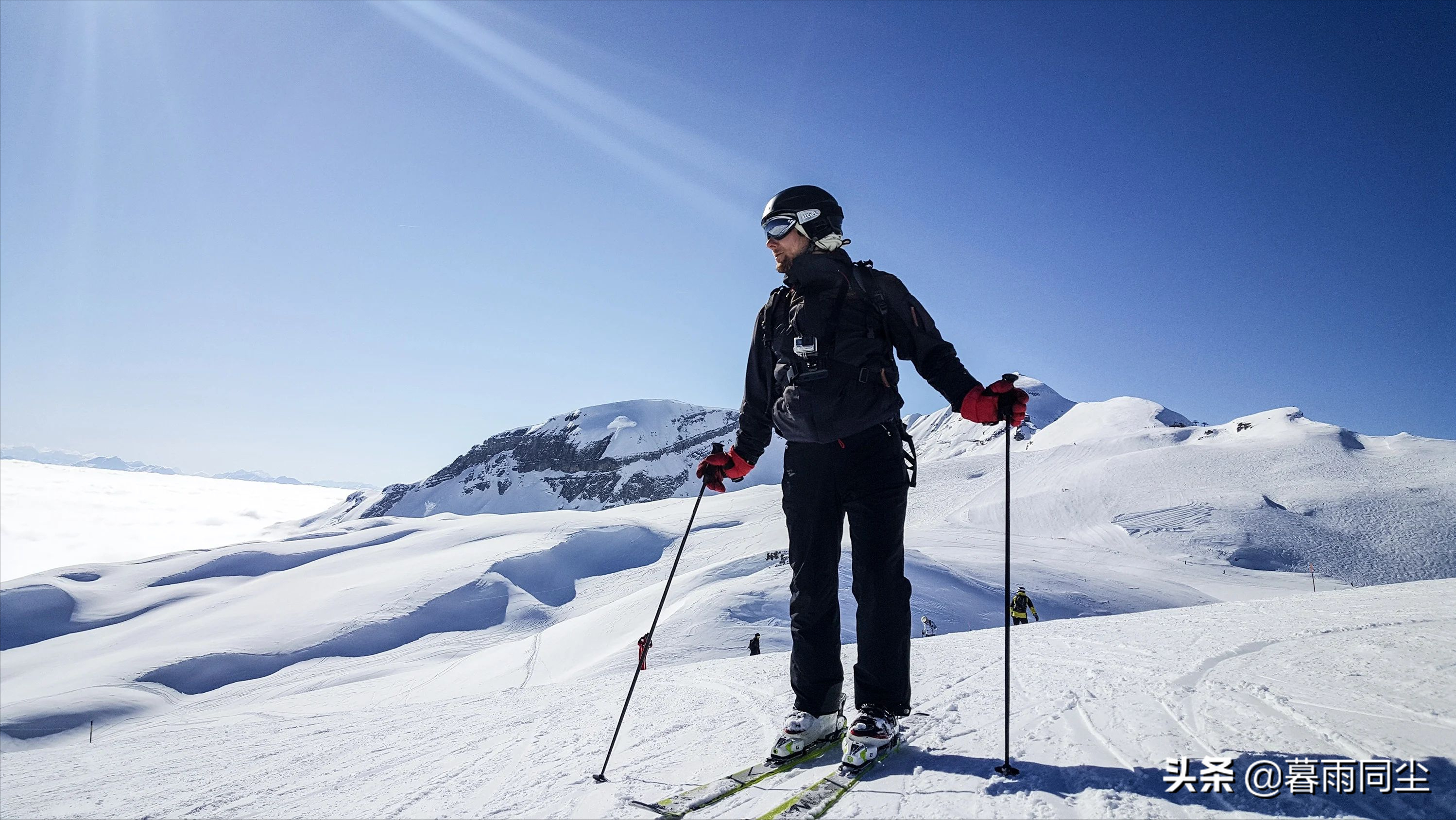 买滑雪装备去哪个网站(如何便宜买到登山、徒步、露营装备：10个购买户外装备的省钱技巧)