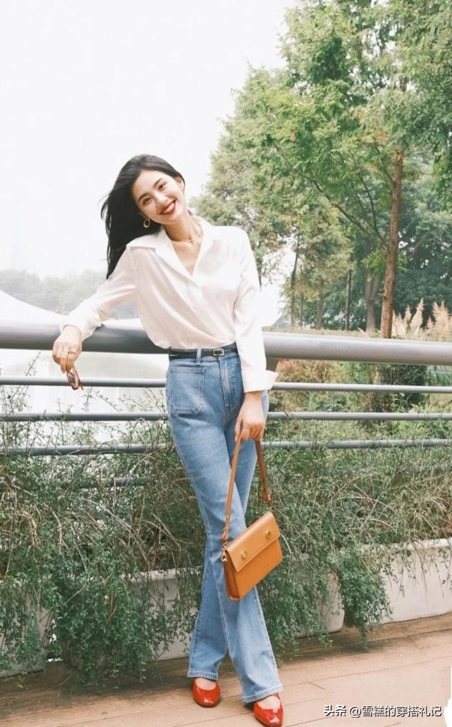 皮肤偏黑适合穿什么颜色的衣服（皮肤偏黑适合穿什么颜色的衣服橘黄色）-第13张图片-科灵网