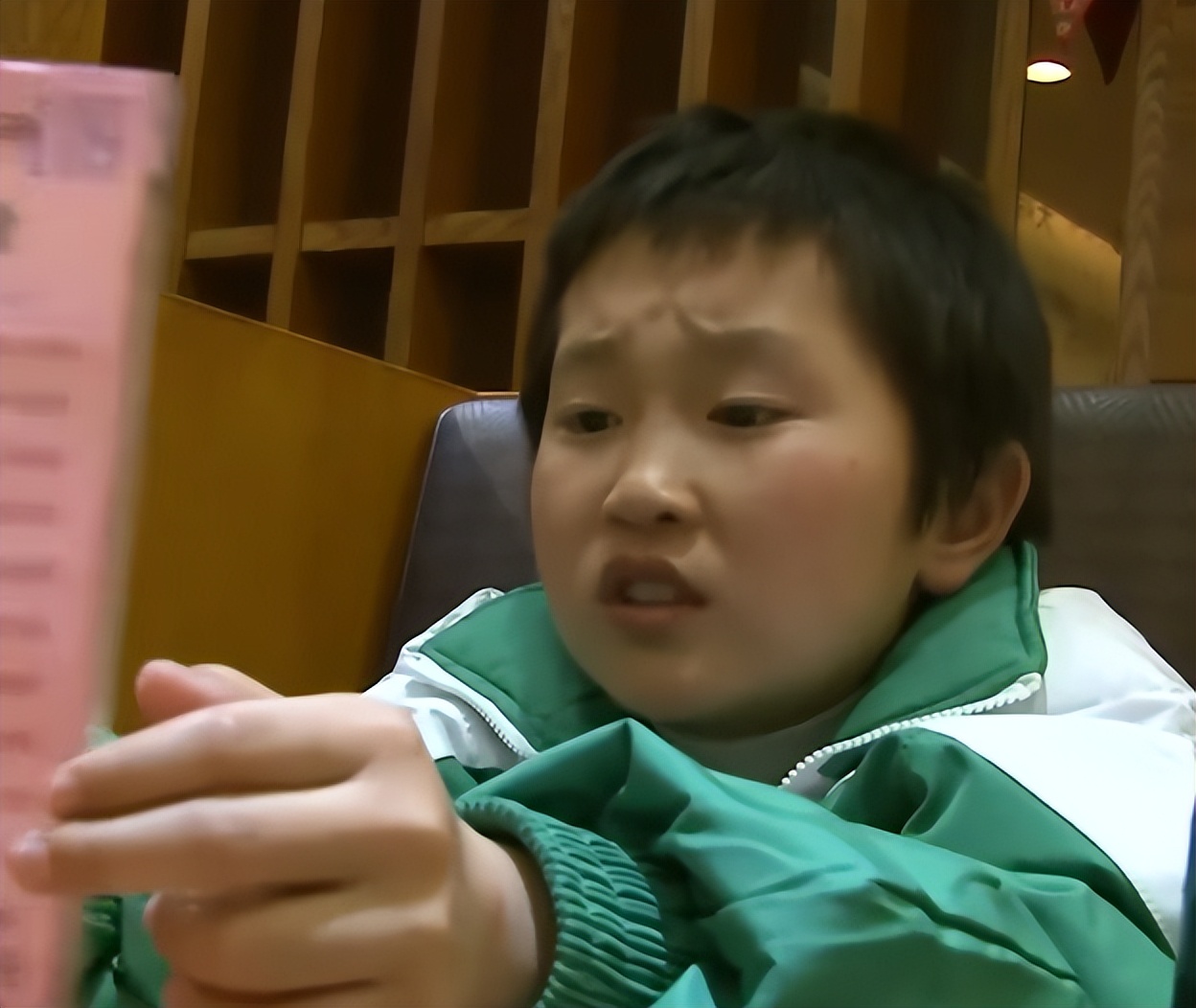 《变形计》史上最清醒的小姑娘，看透节目组套路，戳穿同学小心思