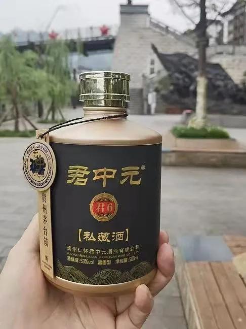 送爸妈什么酒最好（春节送长辈什么酒好）