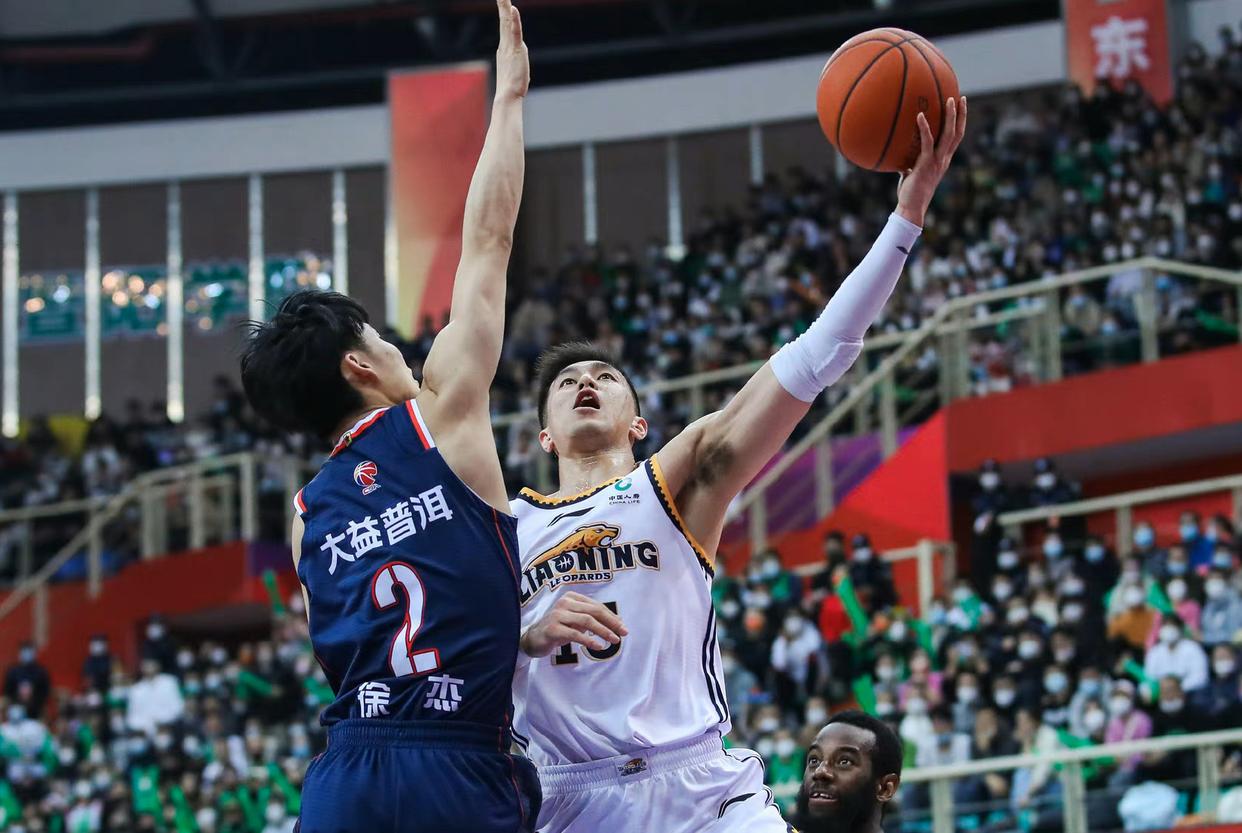 cba冠军哪个队最多（本赛季CBA球队实力榜：广东完爆浙江双雄，山东力压辽宁高居第4！）-趣拿体育