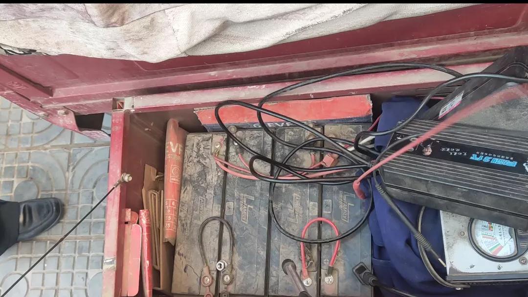 電動(dòng)車充滿電一加電門就掉格電，別急著換電池，幾個(gè)方法輕松解決