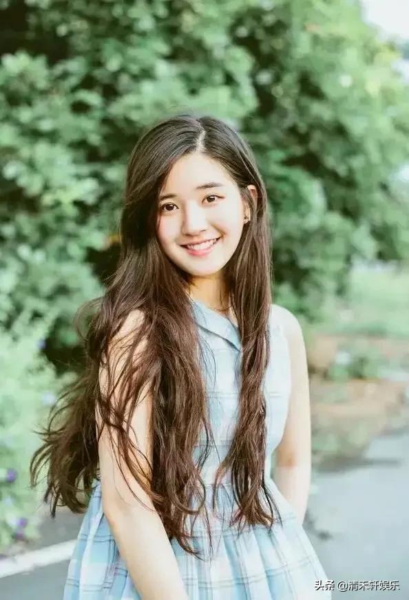 赵露思，最后一张嘟嘴照，特别好！可爱无敌，也特美