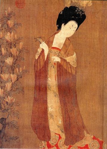 古代女子首饰，有繁有简很是高雅，这件头饰做工最令人们为之惊叹