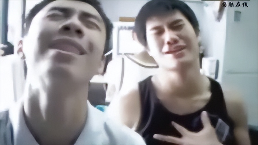 “网红鼻祖”后舍男孩：曾凭“对口型”火爆全网，如今怎么样了？