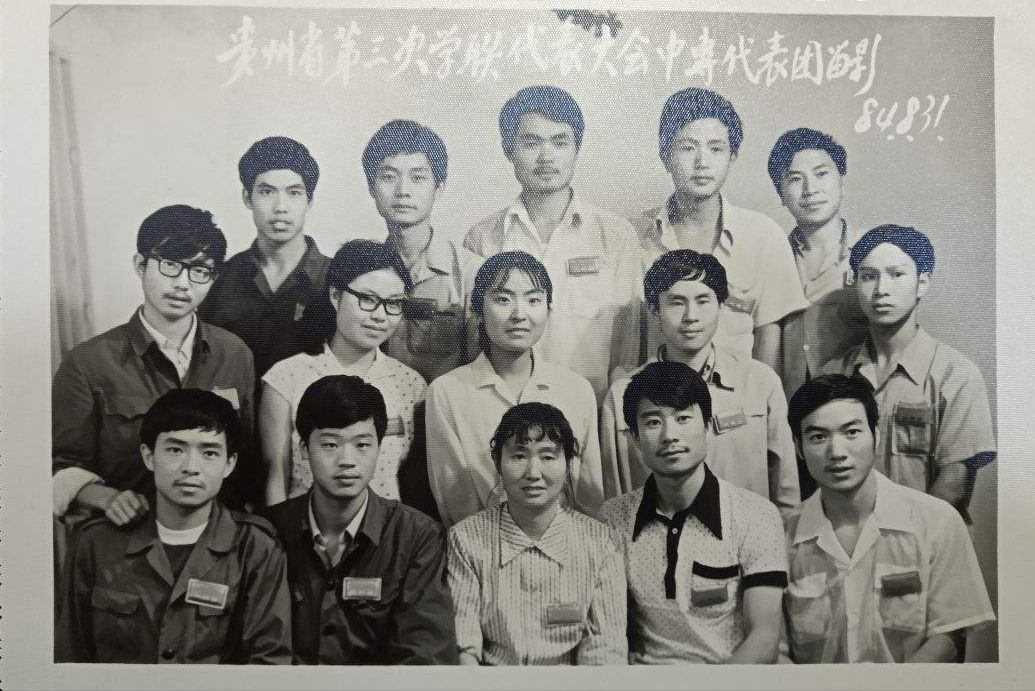 1977年高考试卷曝光，考题让人无奈，学生直言“早生40年就好了”