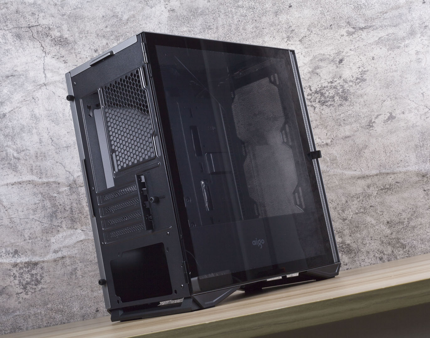 双网面开孔光污染+散热拉满，爱国者YOGO M2 性能版体验