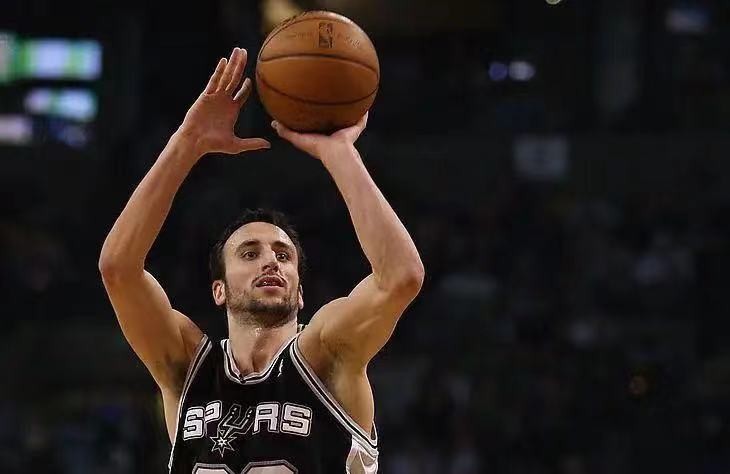 nba有哪些顶级球星（顶级结合！盘点NBA技术最好的十大球星：见缝插针是最佳选择）