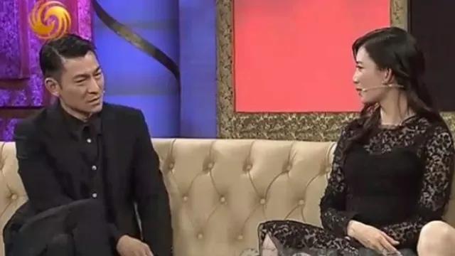 记者刁难林志玲：你介意梁朝伟的身高和你不相衬吗？志玲回答获赞