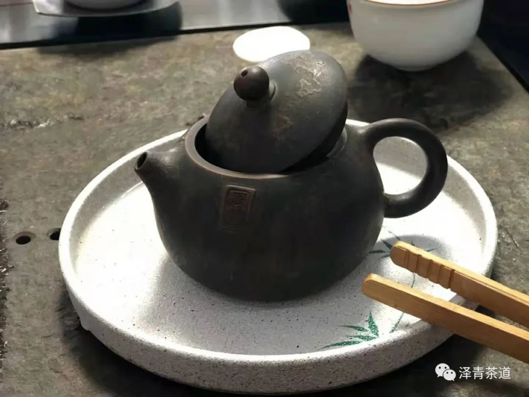 评价茶叶的专业术语(教你喝茶的100个专业术语)