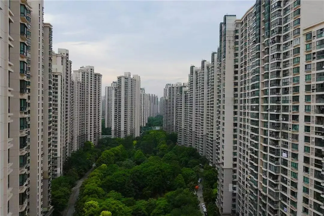 我暗访了一些两家房东，真的很梦幻