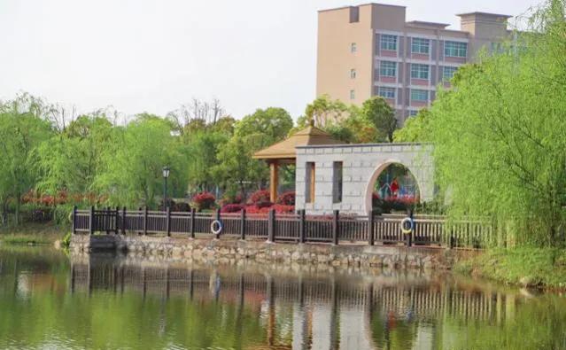 更名“大学”在即！赣南医学院获批博士授权省级立项单位