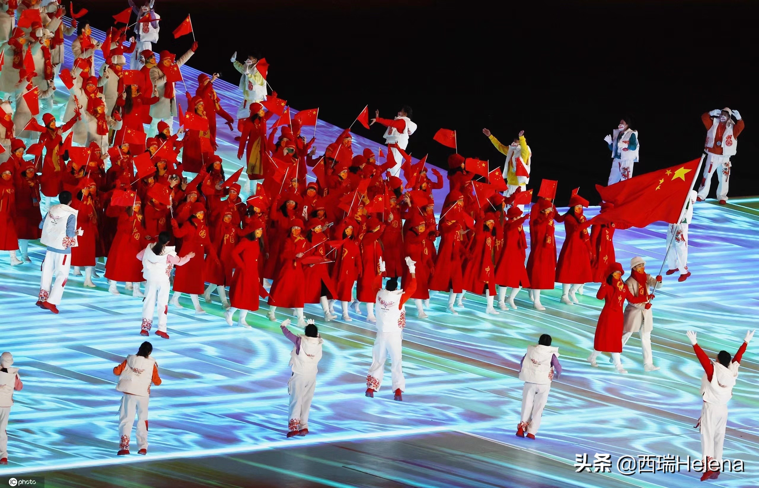 奥运会t恤有哪些（共赴“2022北京冬奥会”冰雪之约，各国代表队战袍盘点）