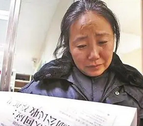 “双面人”李利娟：2006年获感动河北十大人物，利用孩子诈骗千万
