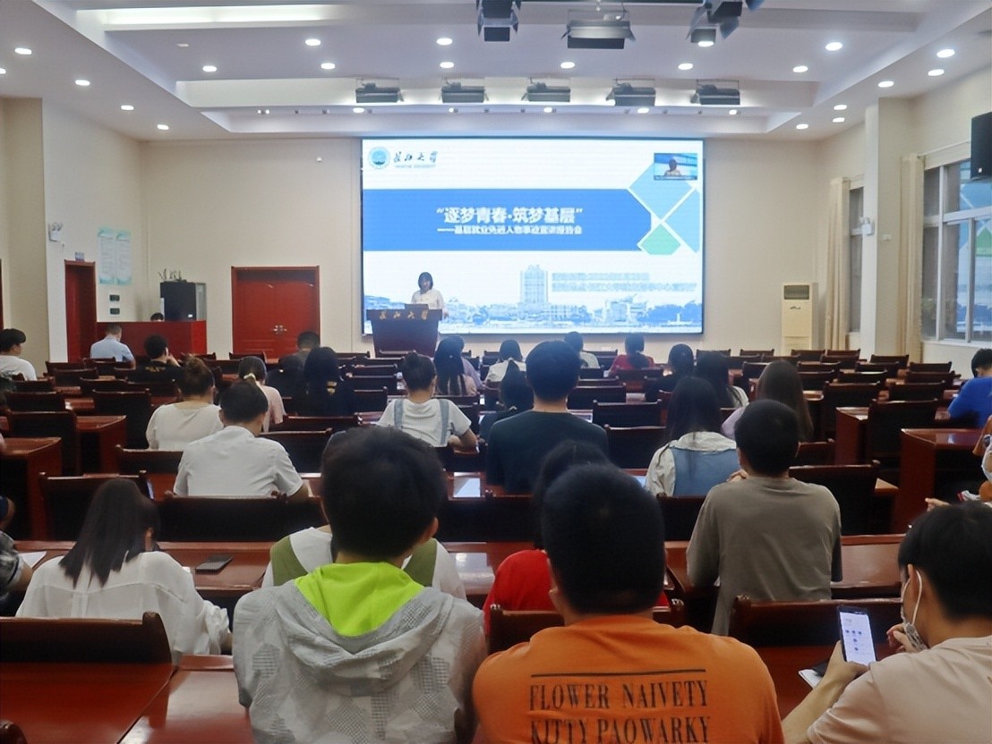 2个月内，长江大学获新华社等权威媒体轮番报道，还受邀登上央视