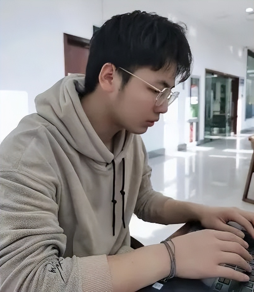 兰大“最强”学霸天团来袭：专业第一，屡拿国奖，集体保研清北！