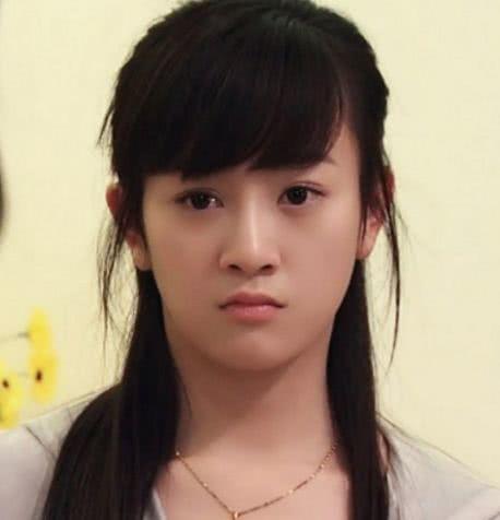 瘦到病态，动脸成瘾，切胃、剪肠齐上阵，内娱的畸形审美真可怕