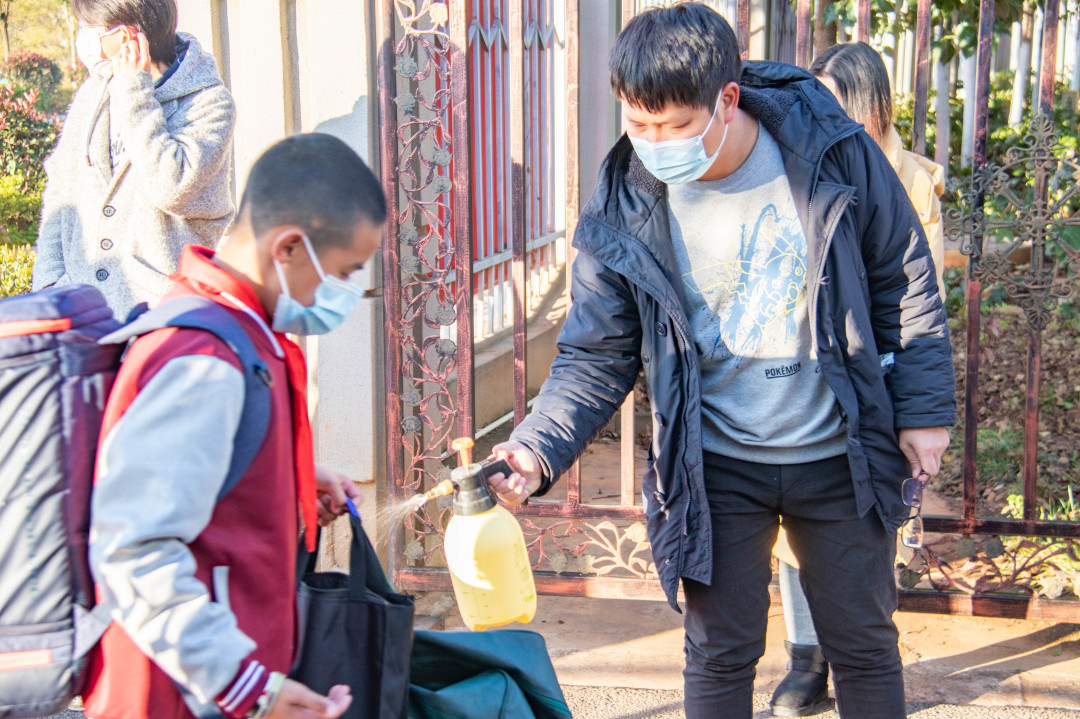 云南長水外國語中學(xué)各年級分批次返校復(fù)學(xué)(圖13)