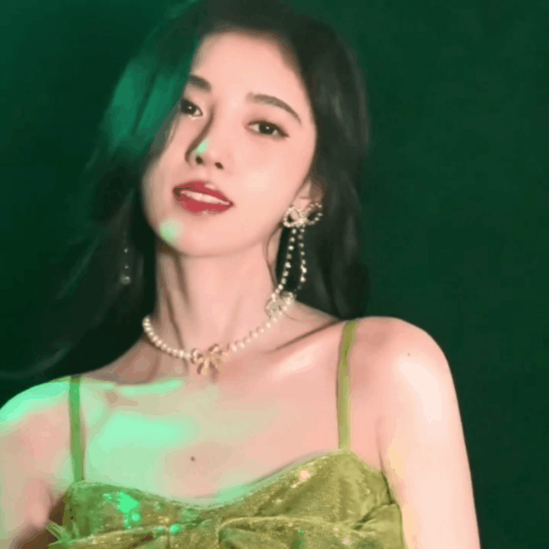 刘亦菲罕见自拍营业？拍得不错下次不准再拍了