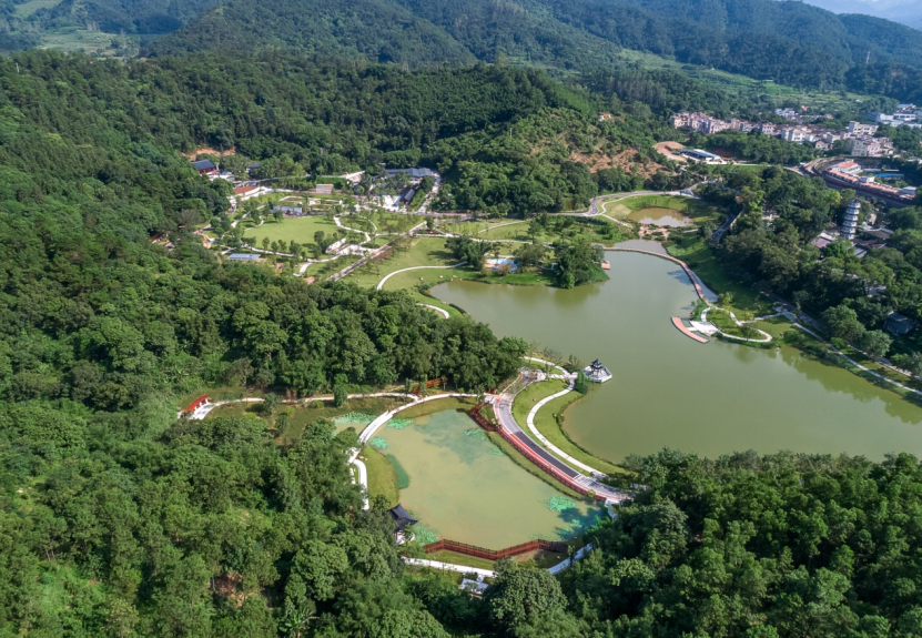 禅林悟本来 | 新兴县六祖故里旅游度假区花径景区 / 棕榈设计