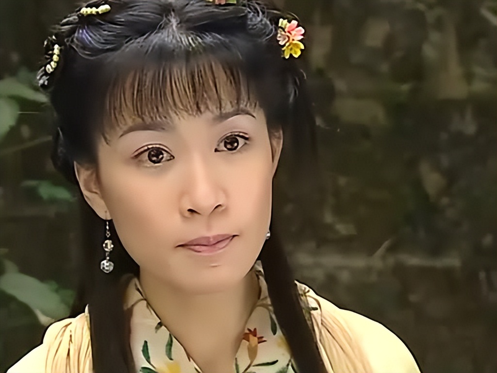 与TVB版《说英雄谁是英雄》相比，杨超越这一版真算上不上魔改