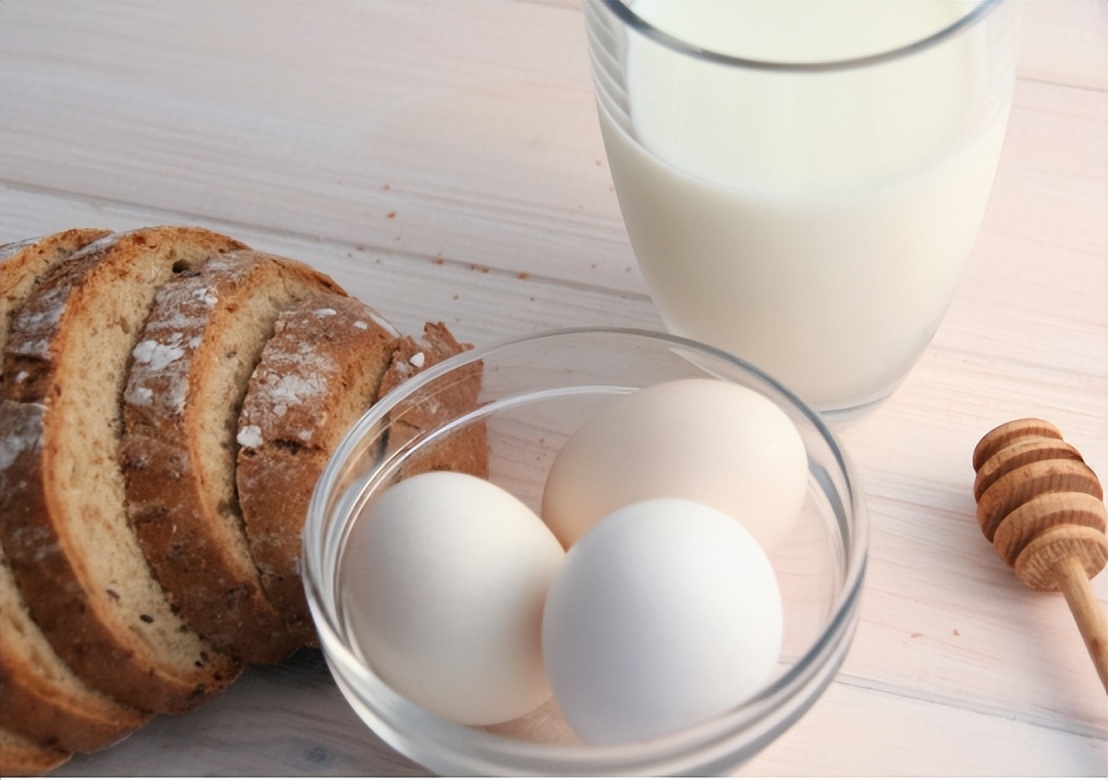 挑食有時候也是好事？ 一旦步入50歲，這4種食物還真得“挑”