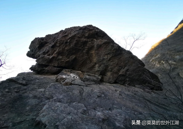 北京昌平，徒步登山，古村赏景，深山中的冰瀑更是惊艳，值得一游